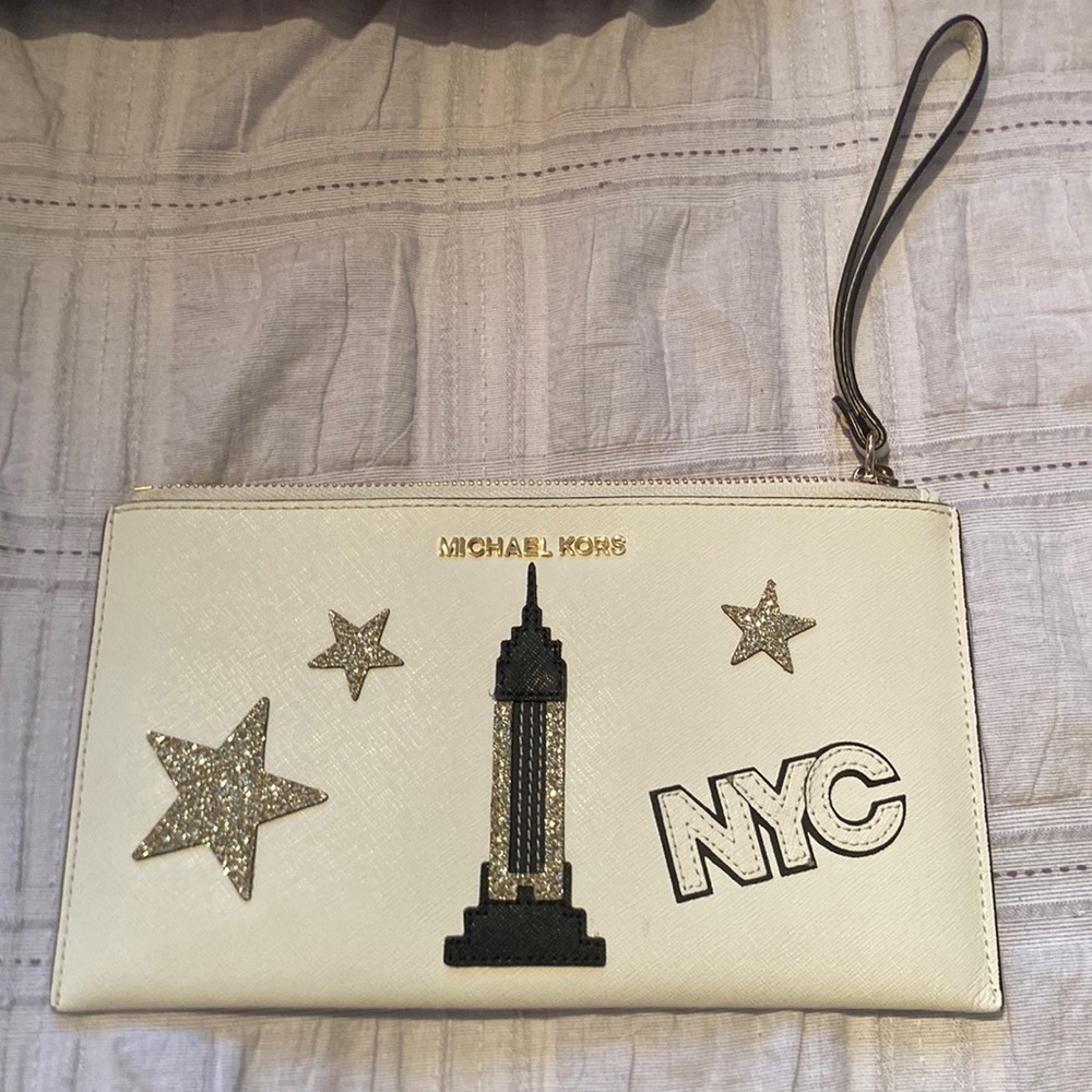 Micheal Kors Big Wallet